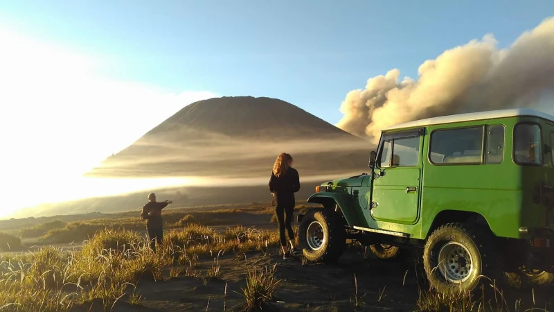 From Malang or Surabaya : Mount Bromo Sunrise & Madakaripura Waterfall Expedition